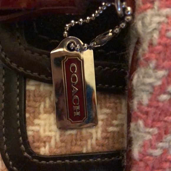 Three COACH WRISTLETS bundle - Picture 8 of 8